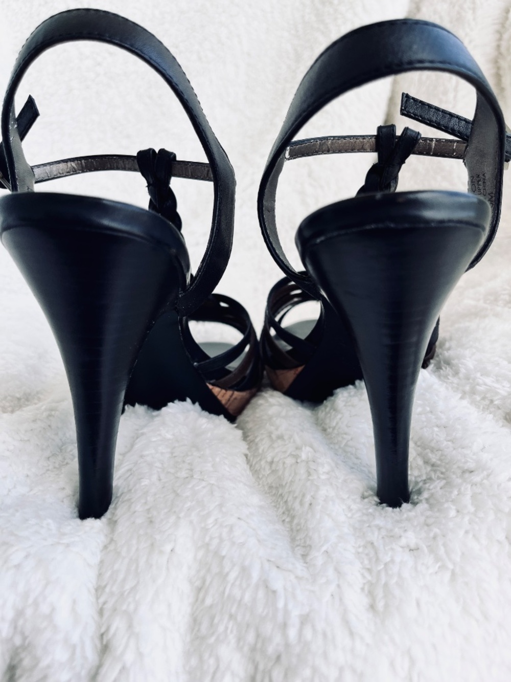 Tahari Braided T-Strap Strappy Heels Sandals Black Brown Women's Size 6M - Picture 12 of 12